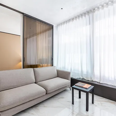 Nj Hotels&apartments San Pietro All'orto 6 Milano