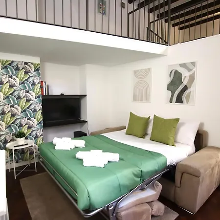 Navigli-duomo Rehomes Green Loft Apartment