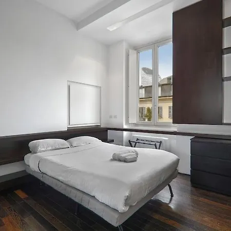 Apartment Corso Como 9 *