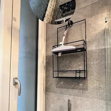 Charm Apartment *