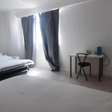 Milanforester Apartman