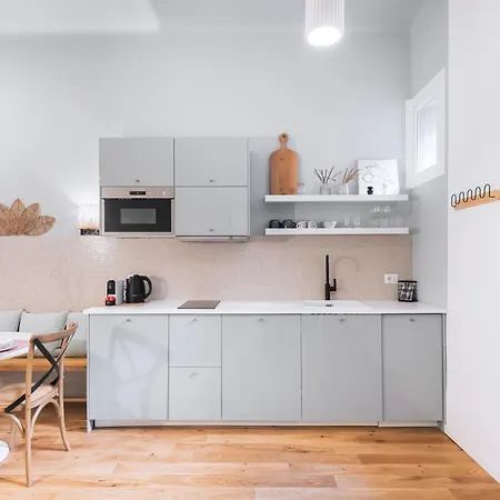 Easylife - - San Gregorio 11pt - Porta Venezia Apartmán