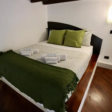 Navigli-duomo Rehomes Green Loft * Milan