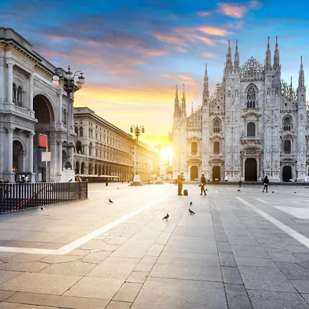 Dream San Babila * Milan