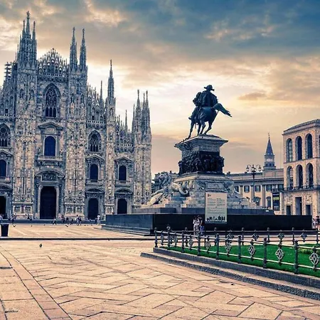 Dream San Babila Milan