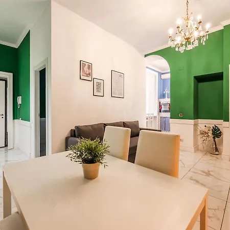 Apartamento Centrale's Nest - Elegant Close To Station *
