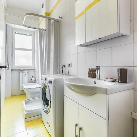 2 Pax Wi-fi Via Tartini 13c Milano