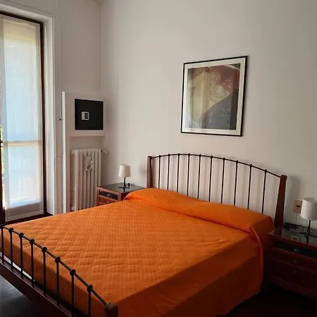 Lejlighed And Cosy Flat In Area *