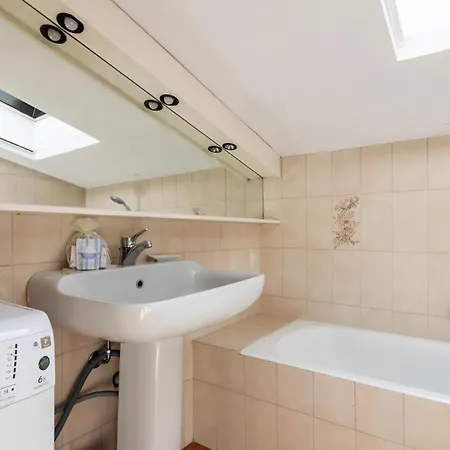 Elegante Bilocale Con Postazione Lavoro San Babila ミラノ