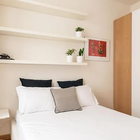 Apartment Brera *