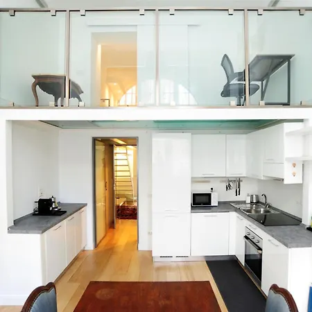 Giovio Duplex *