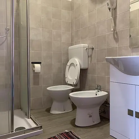 Lucania Hotel