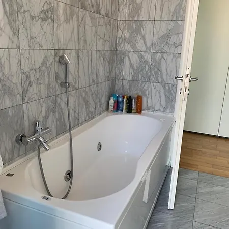 Corso Garibaldi Apartamento *