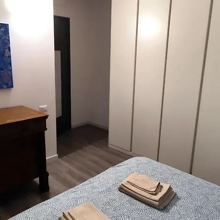 Navigli-darsena In The Heart Of The Apartman