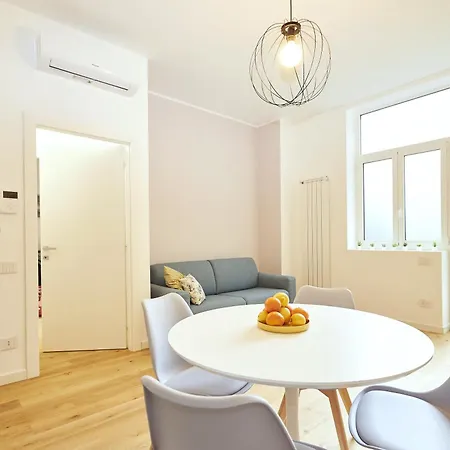 Urban Flats - Center Apartment Milan