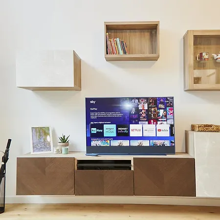 Urban Flats - Center Apartment