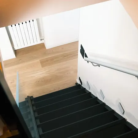 Comecasa Design Montenapoleone - Spiga Milánó