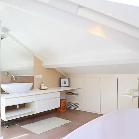 Castello Charme Style House