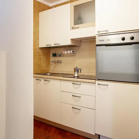 Dehomes - Porta Nuova Business Apartment *