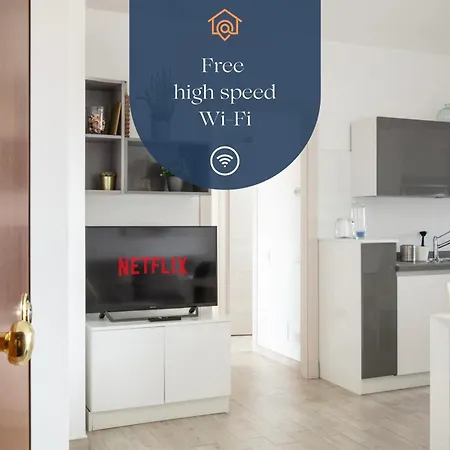 Dehomes - Porta Genova Luxury Apartment Milan
