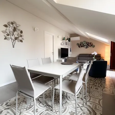 Comecasa 10 Minutes Walk From Duomo 2 Bedroom * Milan