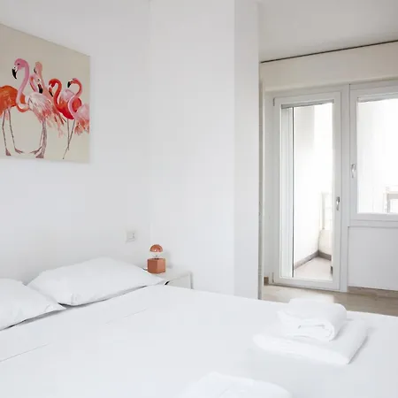 Dehomes - Porta Genova Luxury 밀라노