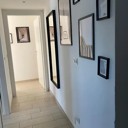 Appartamento Casa Della Famiglia 10 Minuti Da Duomo Di E San Siro *