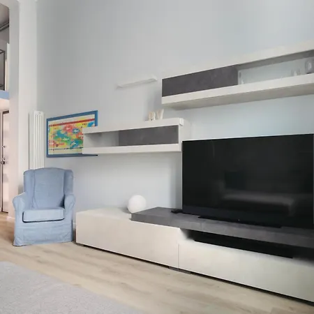 Luce E Stile A San Siro Loft Accogliente E Moderno Lejlighed