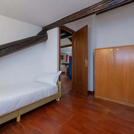 Spazioso E Comodo In Fs - Ac