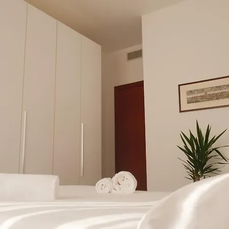 Bwr - In Zona Sempione-tre Torri, Via Alberti Apartmán Milán
