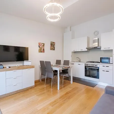 Oasi Di Relax Spa A 10 Min Dal Duomo Apartmán
