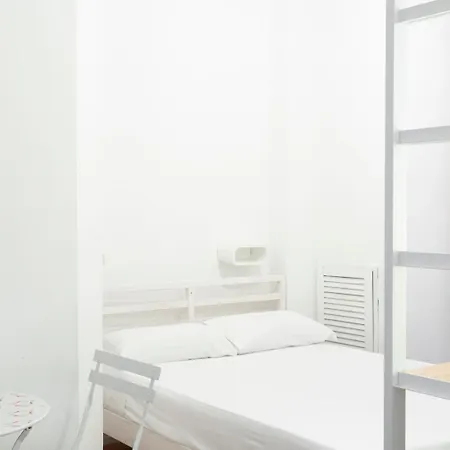 New! Lovely & Friendly In Center B