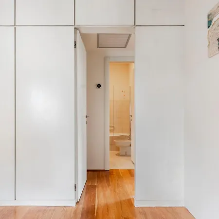 Apartament Piazza Tricolore - Metro Blu Duomo A 10 Min Mediolan