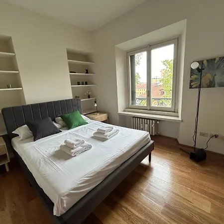 Apartment Piazza Tricolore - Metro Blu Duomo A 10 Min