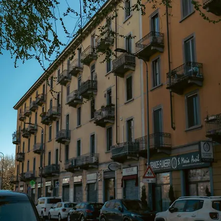 公寓 Wownavigli Apartment-sofa Bed Metro M4 Tram 2 米兰