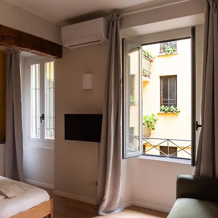 Apartment Youhosty - Ticinese 2