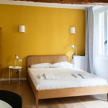 Apartment Youhosty - Ticinese 2 *