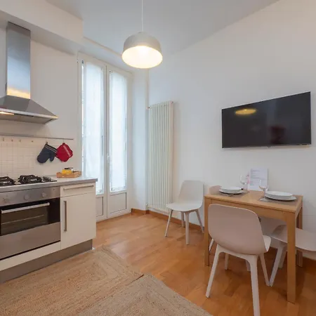 Pollaiuolo 9_bilo Милан