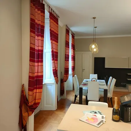 Esclusive & Elegant Loft, Duomo 10 Minutes *