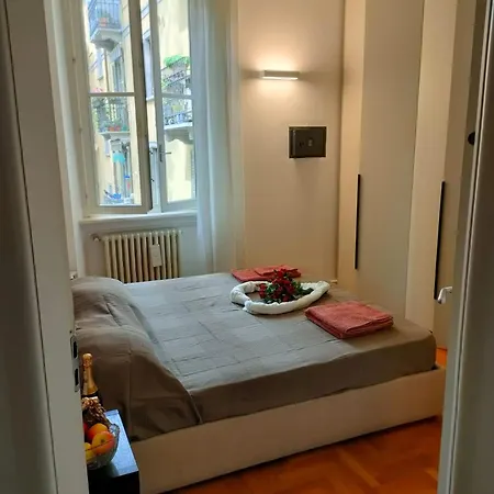 Esclusive & Elegant Loft, Duomo 10 Minutes * Milano
