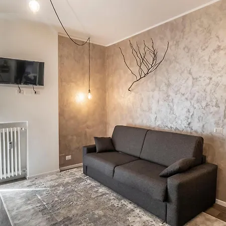 Milanrentals - Asia