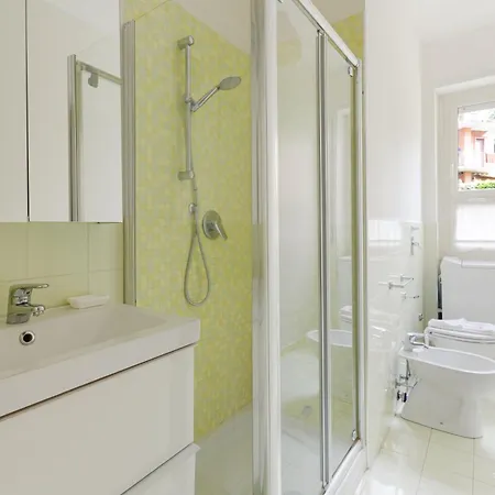 Gerusalemme M5 Yellow With Closed Balcony! Apartament Mediolan