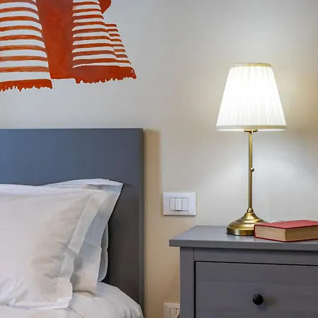 Boccaccio's Flats * Milánó