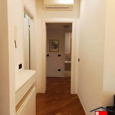 Milanoflats - Trilogolinelli Apartman *
