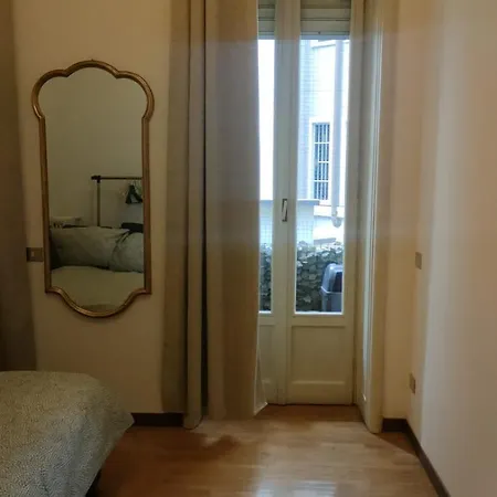 Lux Flats In Duomo District Apartment *