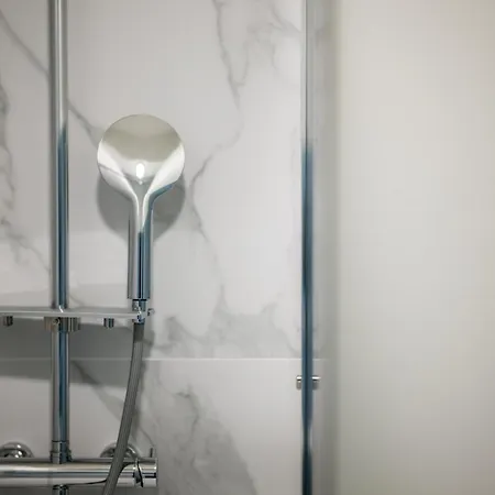 بيت ضيافة Airguest Pianella ميلان