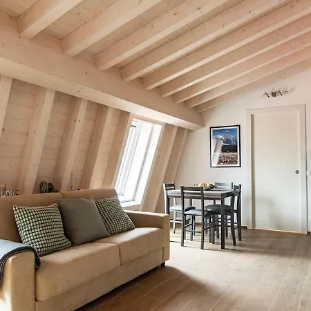 Guinizzelli 4 Apartmán *