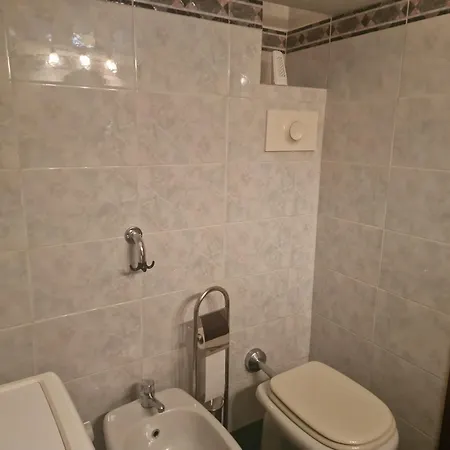 Sempione Orange Apartment