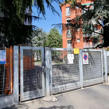 Comodo Bilocale Apartment Milan