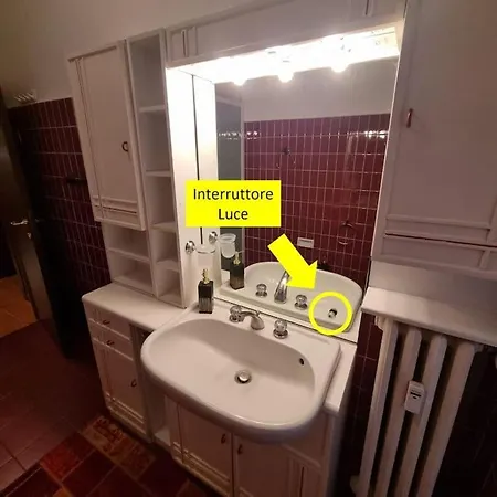 Apartment Comodo Bilocale Milan